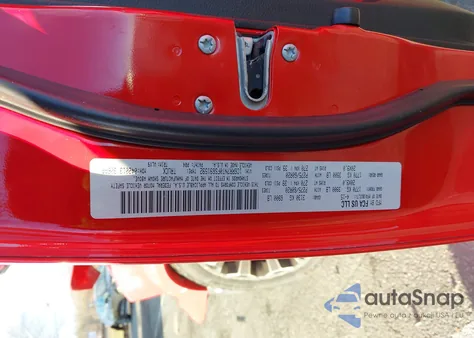 2015 Ram 1500 Laramie z USA, uszkodzony, nr VIN 1C6RR7NT0FS691592